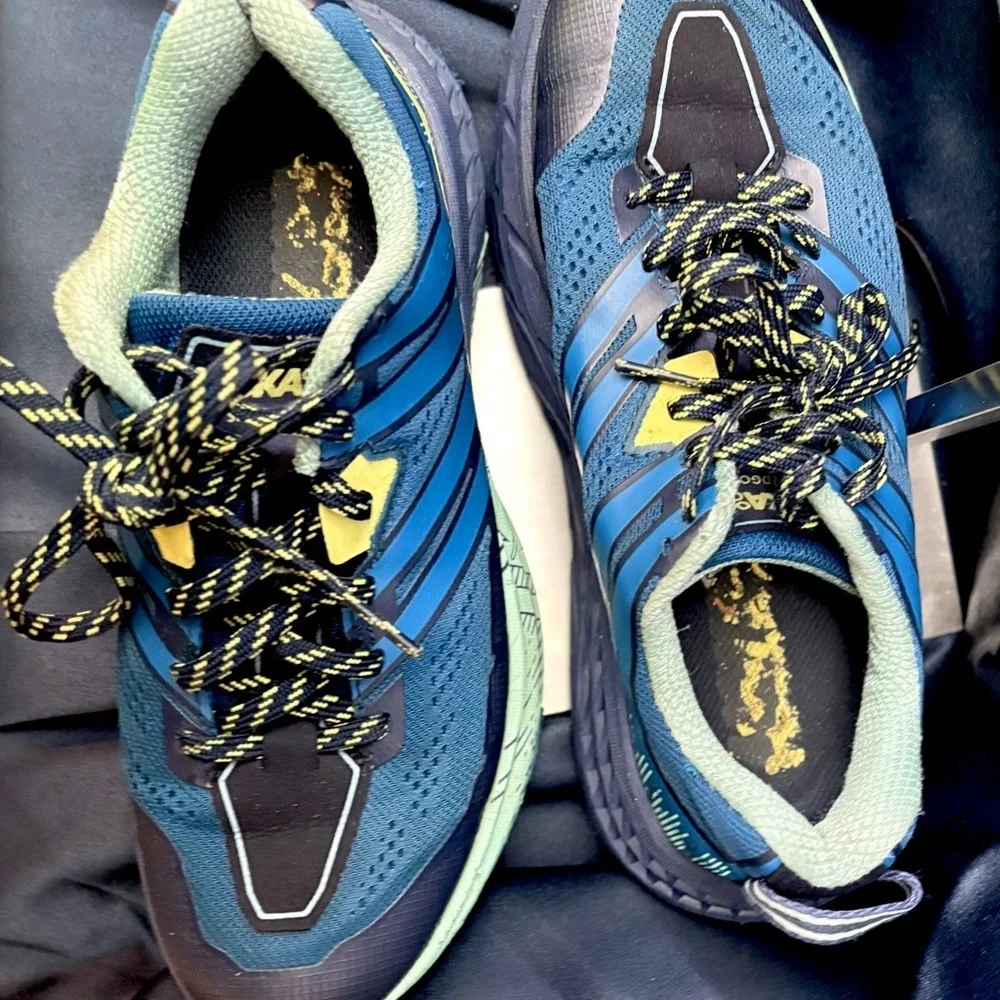 Hoka One One Speedgoat 3 Teal and Navy Shoes-Size 6 - Picture 2 of 7